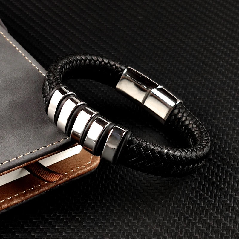 The Personalized Leather Bracelet