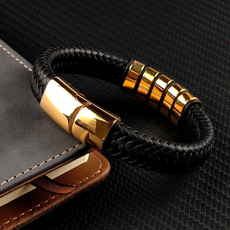 The Personalized Leather Bracelet