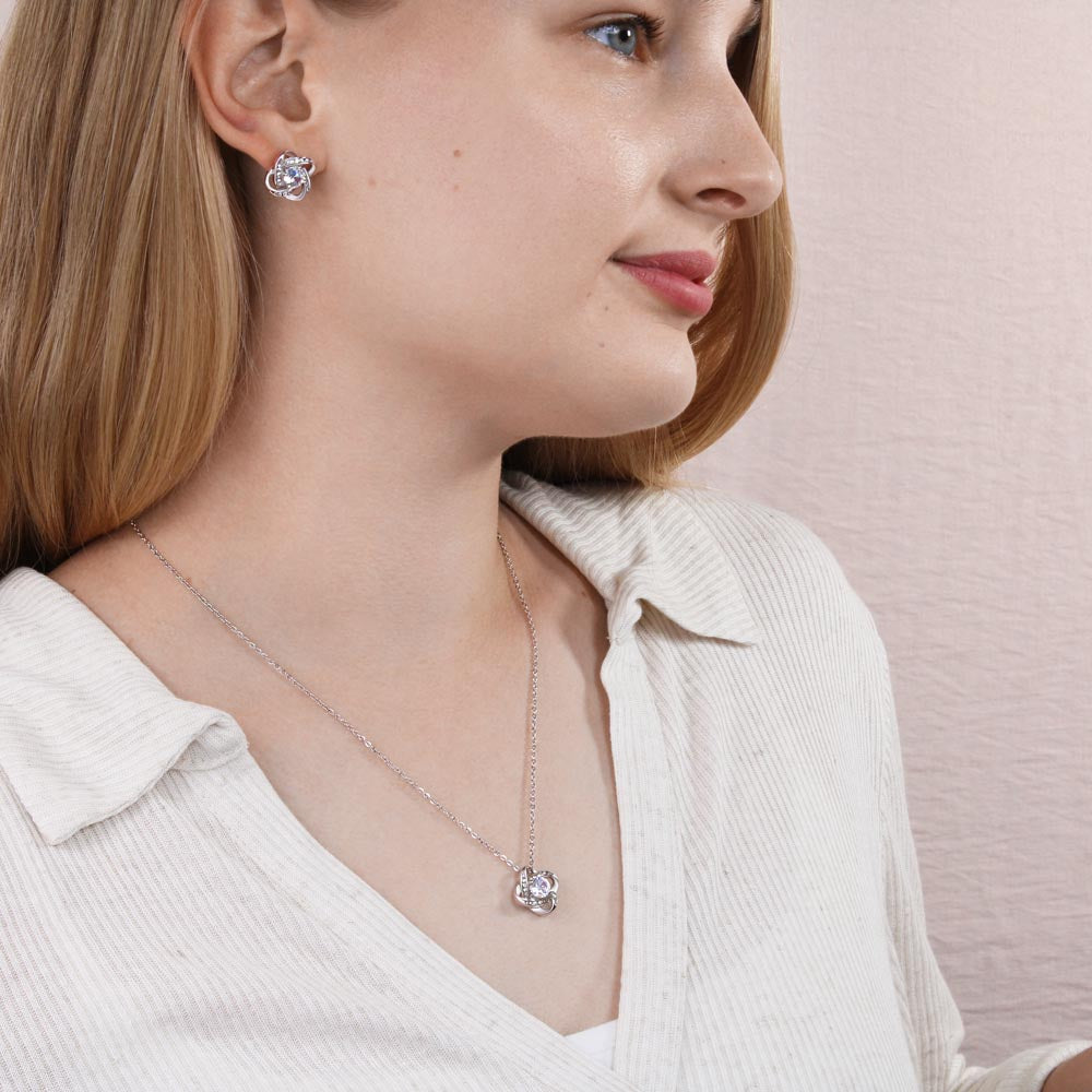 The Love Knot Jewelry Set